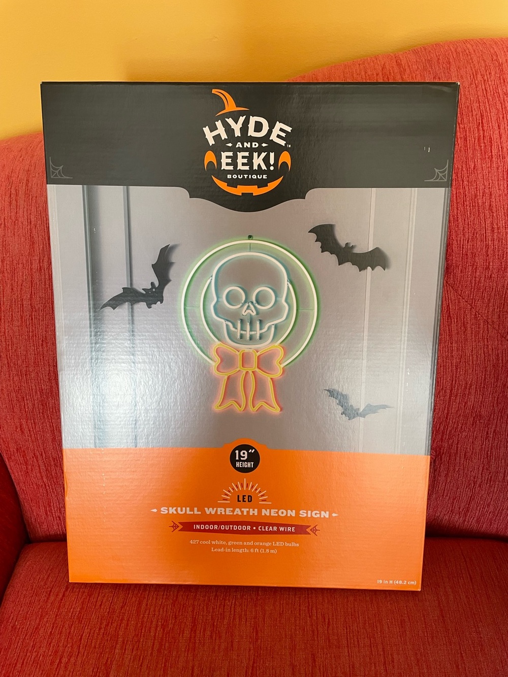 Hyde & Eek Neon Skeleton with Bow Light